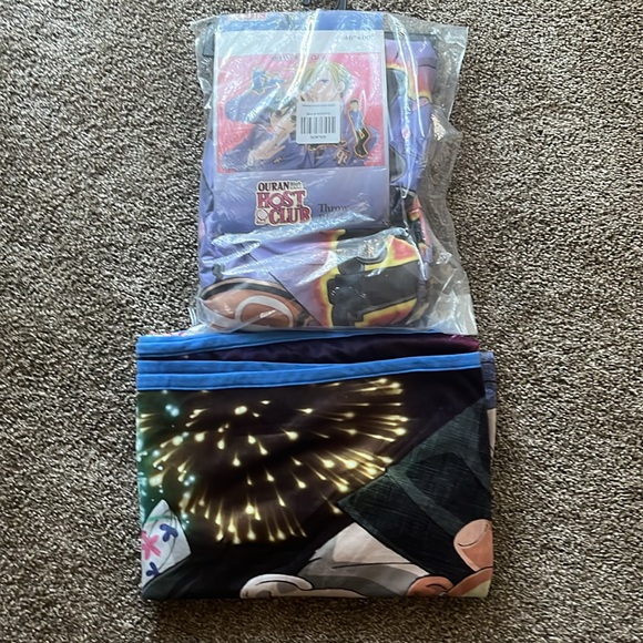 BUNDLE 2 Ouran Highschool Host Club Throw Blankets - Picture 2 of 3